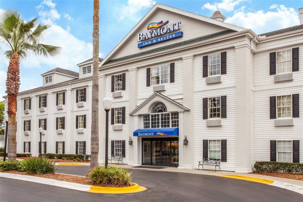 Baymont By Wyndham Jacksonville/butler Blvd