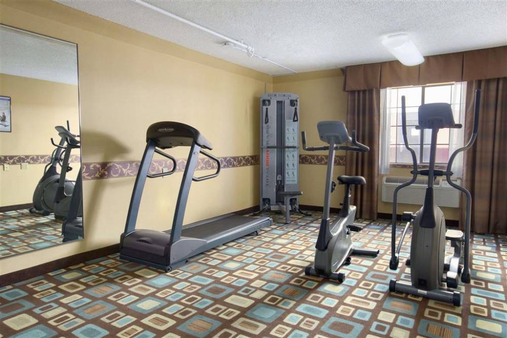 Baymont By Wyndham Oklahoma City Airport 7