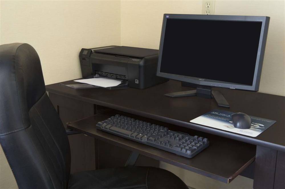 Baymont By Wyndham Oklahoma City Airport 3