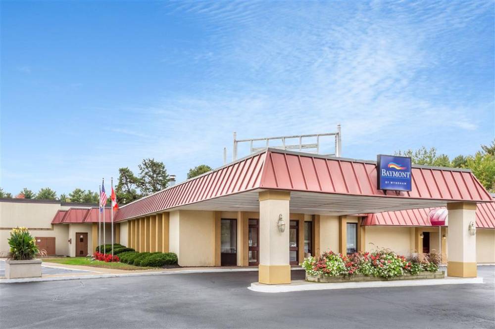 Baymont By Wyndham Queensbury / Lake George