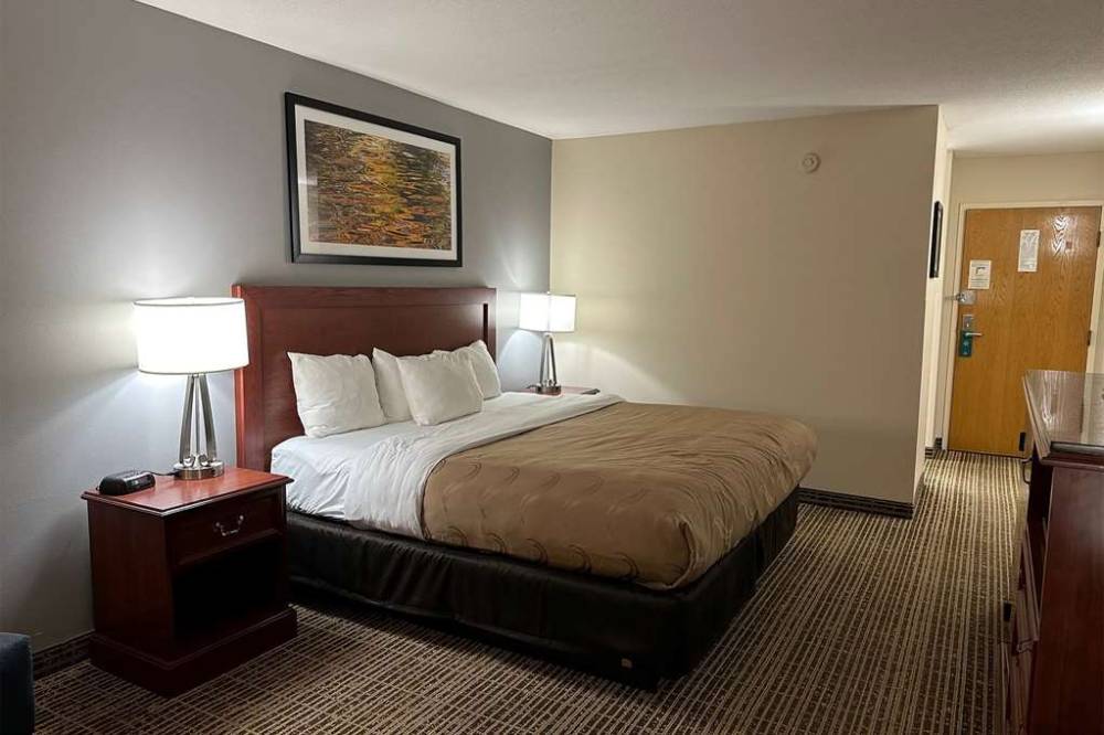 Baymont By Wyndham South Bend Near Notre Dame 2
