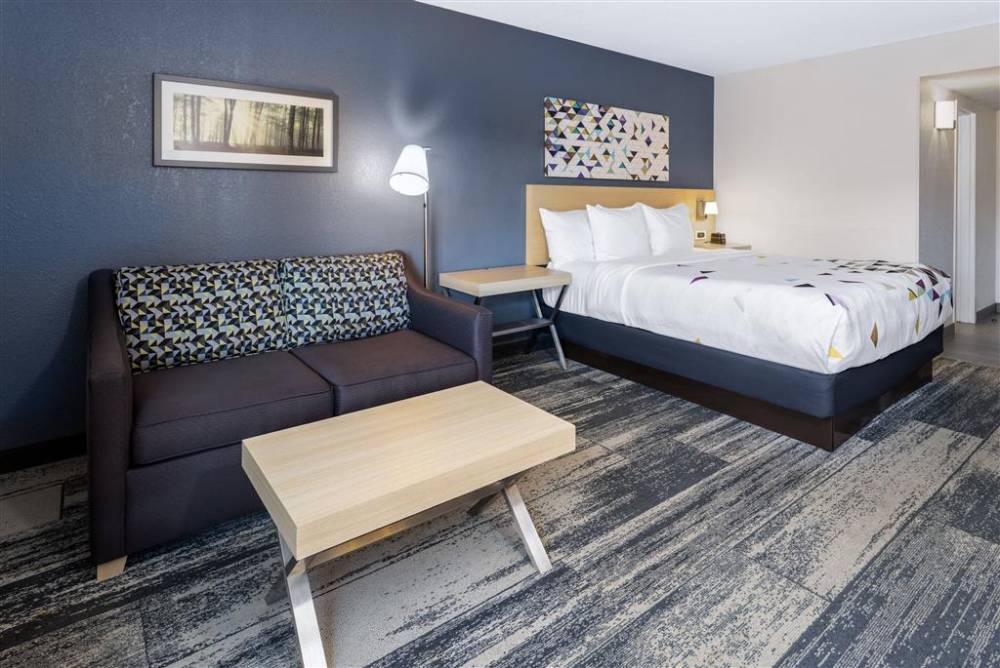 Baymont By Wyndham White Plains - Elmsford 7