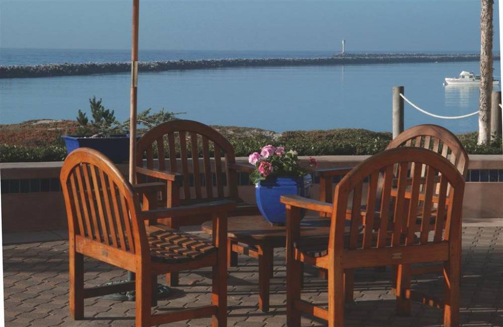 Beach House Hotel Half Moon Bay.  6