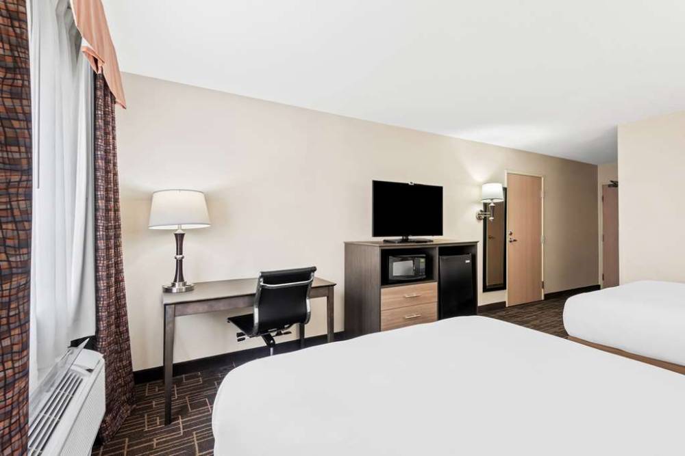 Best Western Airport Inn 10