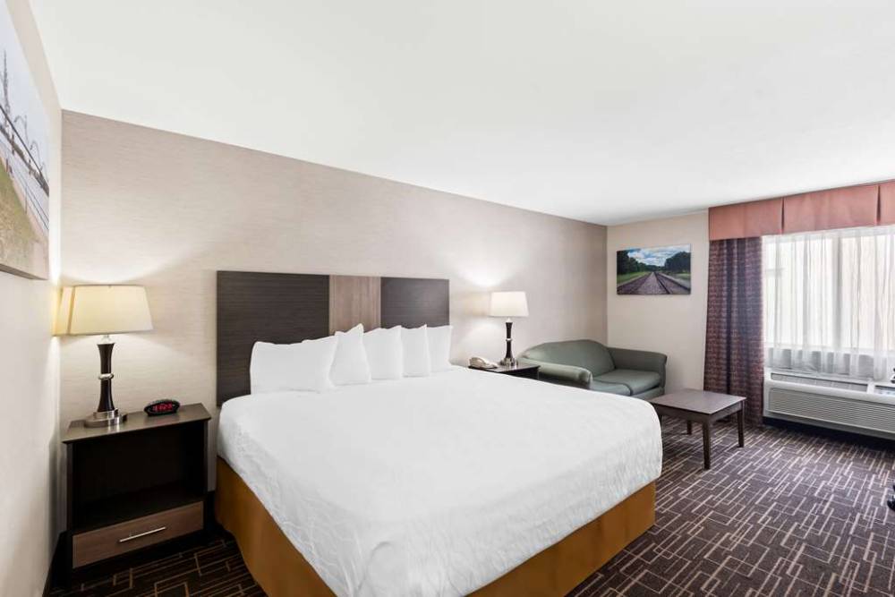 Best Western Airport Inn 9
