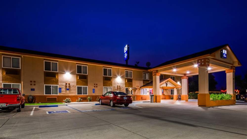 Best Western Antelope Inn Sts 3