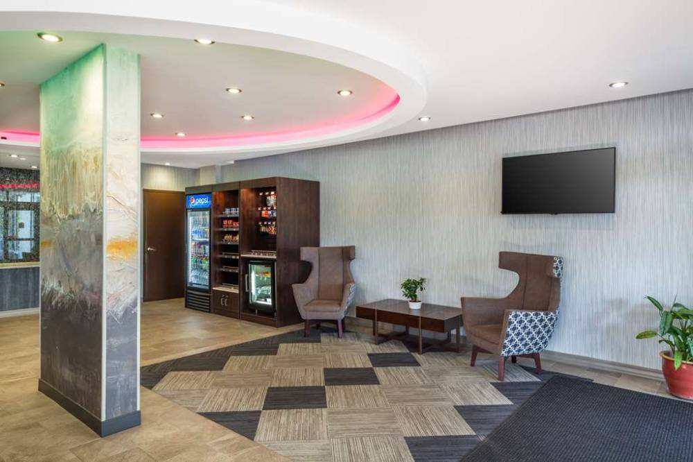Best Western Braintree Inn 6