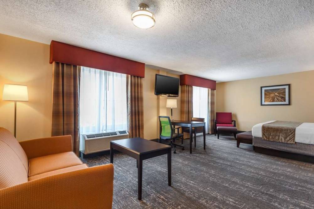 Best Western Braintree Inn 9
