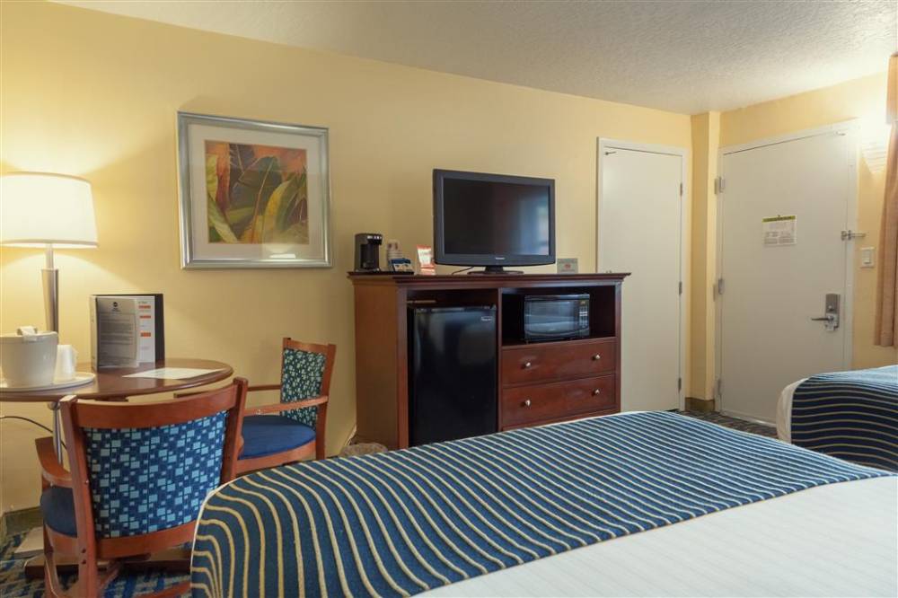 Best Western Cocoa Beach Hotel & Suites 5