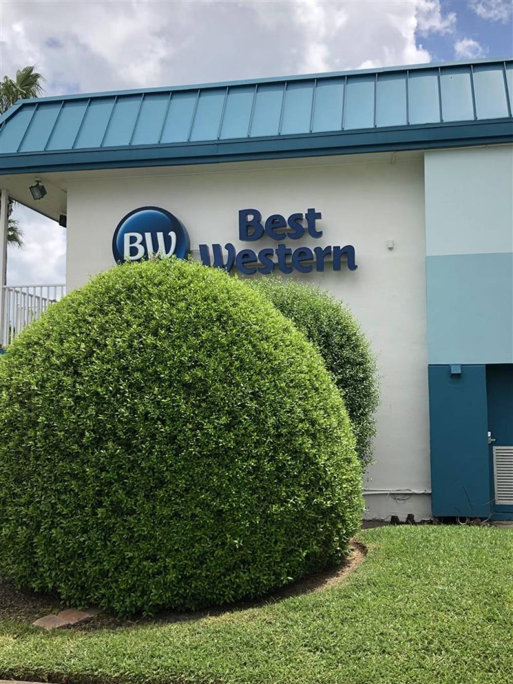 Best Western Cocoa Beach Hotel & Suites 8