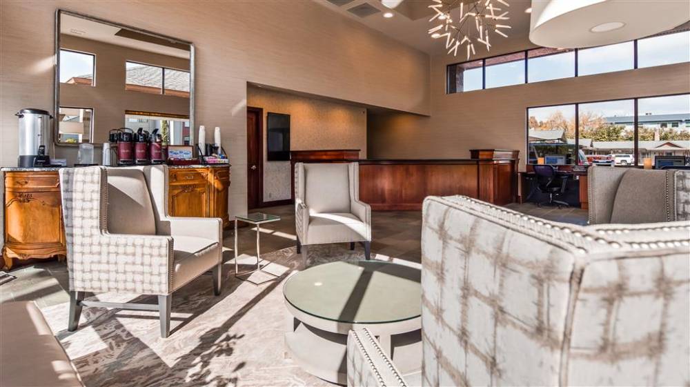 Best Western New Oregon 5