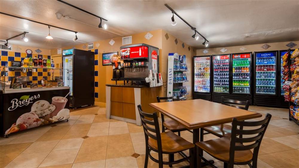 Best Western Orlando Gateway Hotel 4