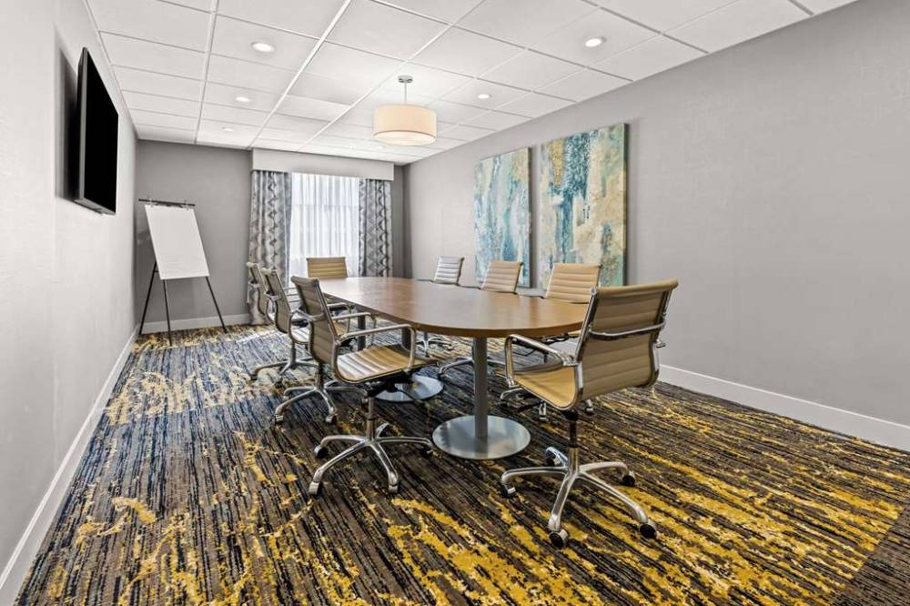 Best Western Plus Airdrie Gateway 3