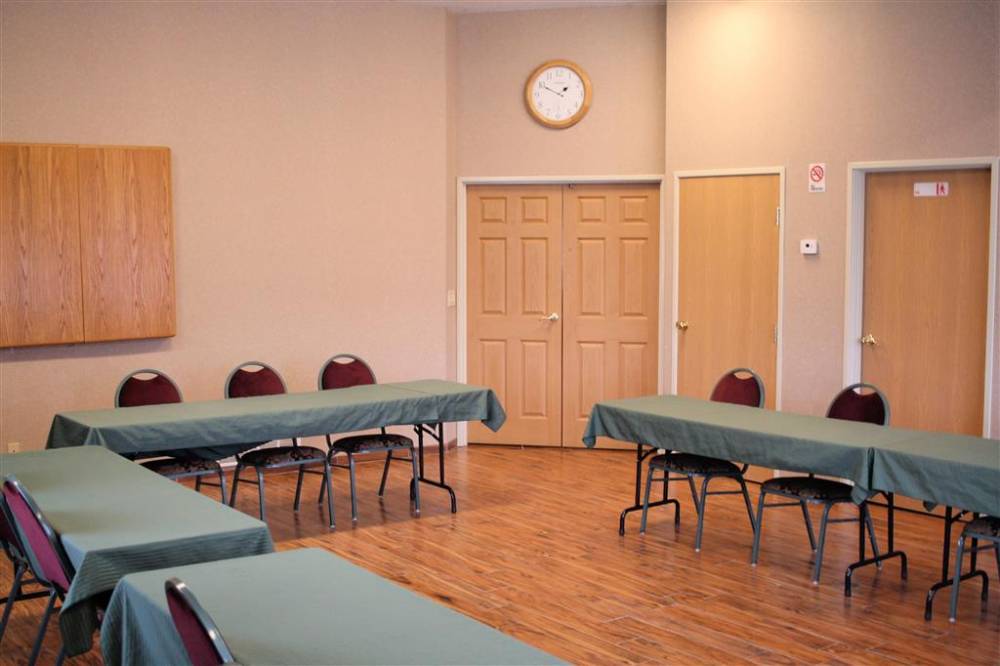 Best Western Plus Des Moines West Inn & Suites 4