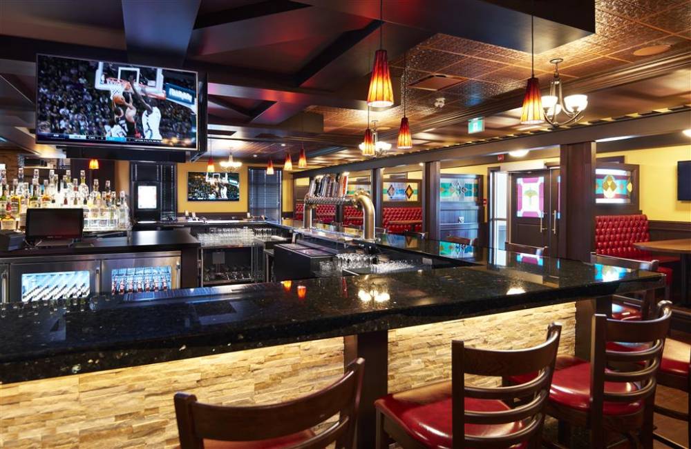 Best Western Plus Edmonton Airport Hotel 10