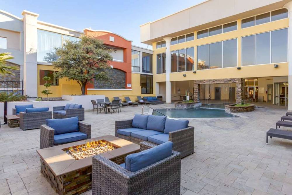 Best Western Plus El Paso Airport Hotel & Conference Center 6