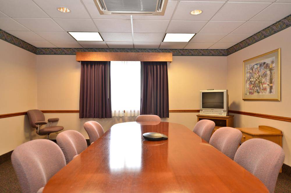 Best Western Plus Executive Court Inn & Conference Center 2