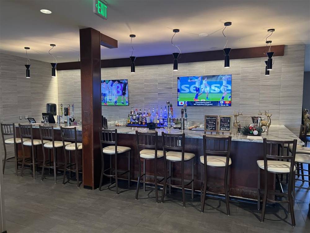 Best Western Plus Executive Residency Fillmore Inn 10