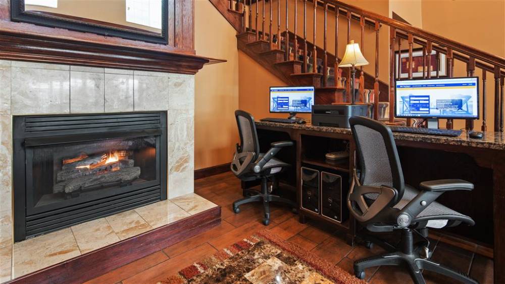 Best Western Plus Fort Wayne Inn & Suites North 7