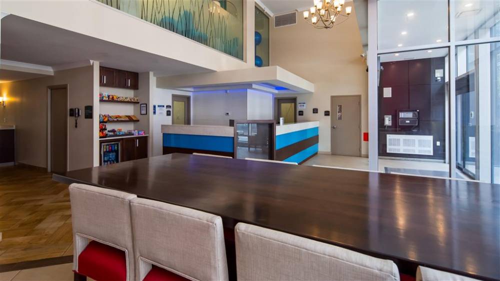 Best Western Plus Hotel Montreal 3