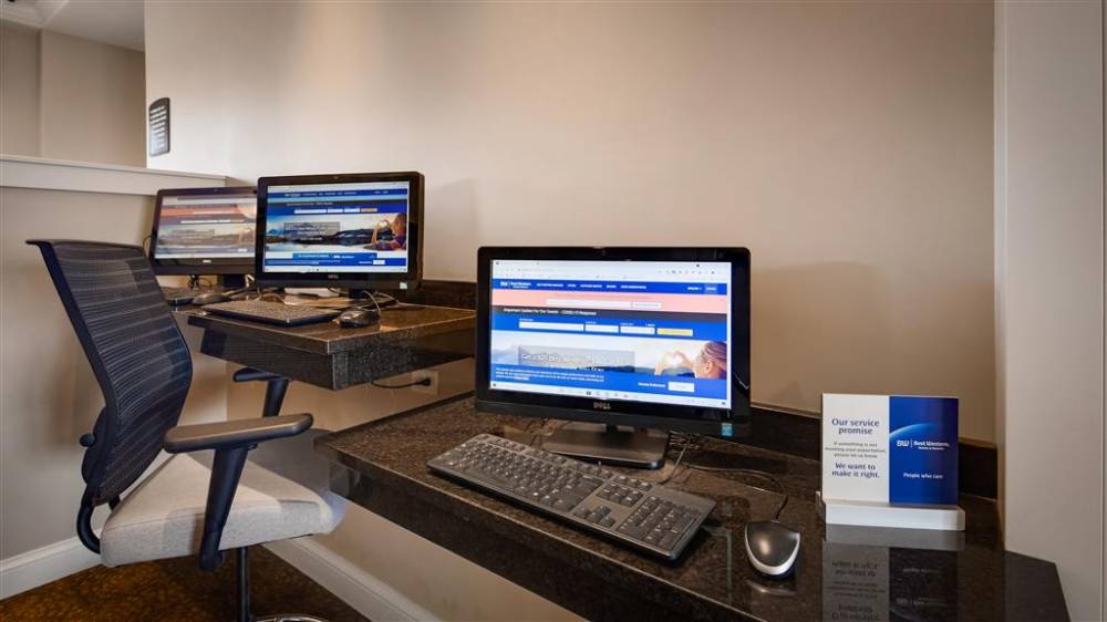 Best Western Plus Longbranch Hotel & Convention Center 8