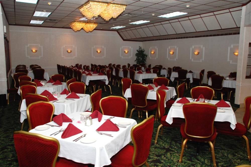 Best Western Plus Longbranch Hotel & Convention Center 2