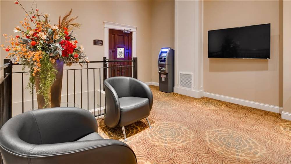 Best Western Plus Longbranch Hotel & Convention Center 7