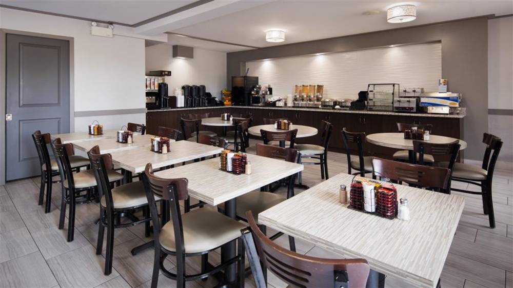 Best Western Plus Moncton 7