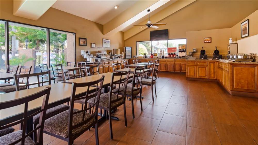 Best Western Plus Redondo Beach Inn 7