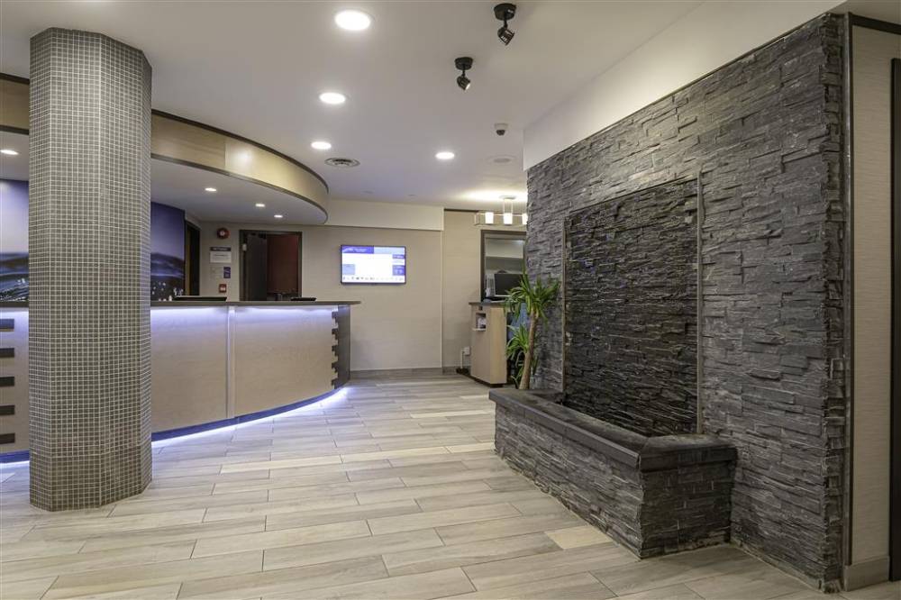 Best Western Plus Sands 4