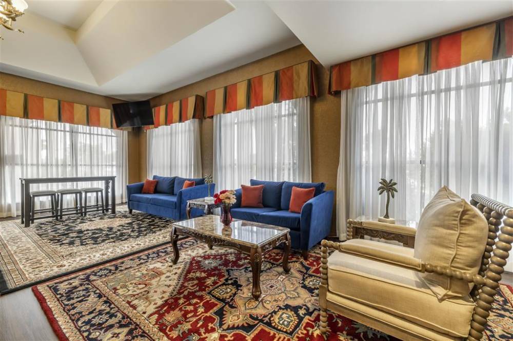 Best Western Plus South Bay Hotel 2