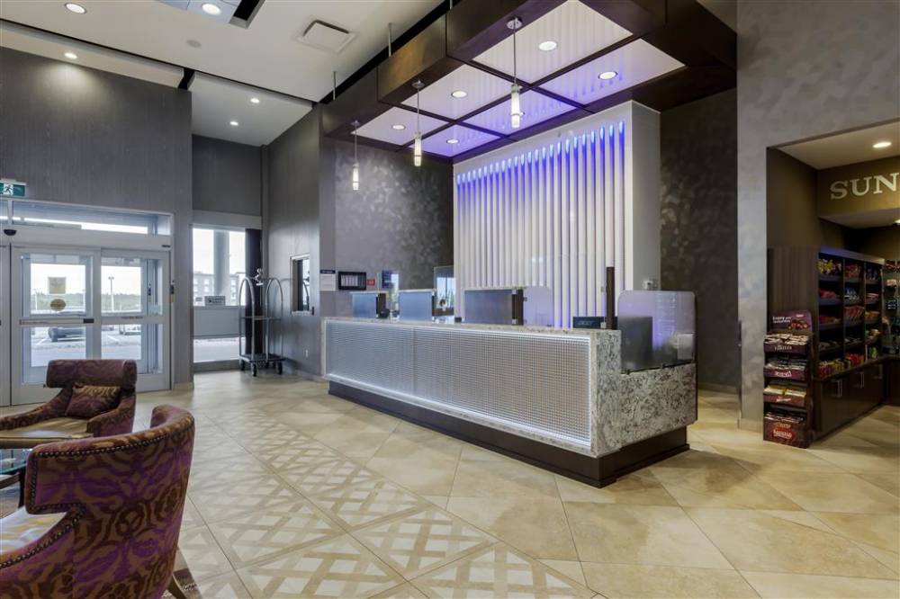 Best Western Plus St. John\'s Airport Hotel And Suites 3