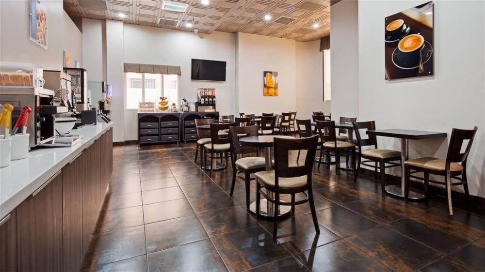 Best Western Plus Suites Hotel - Los Angeles Lax Airport 5