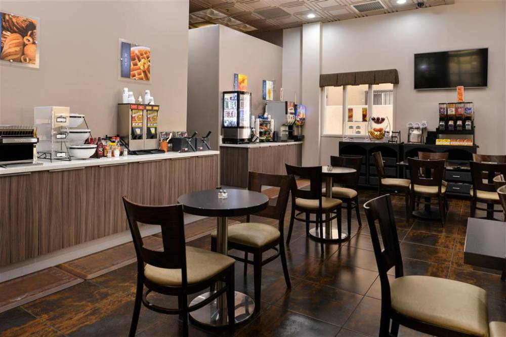 Best Western Plus Suites Hotel - Los Angeles Lax Airport 4
