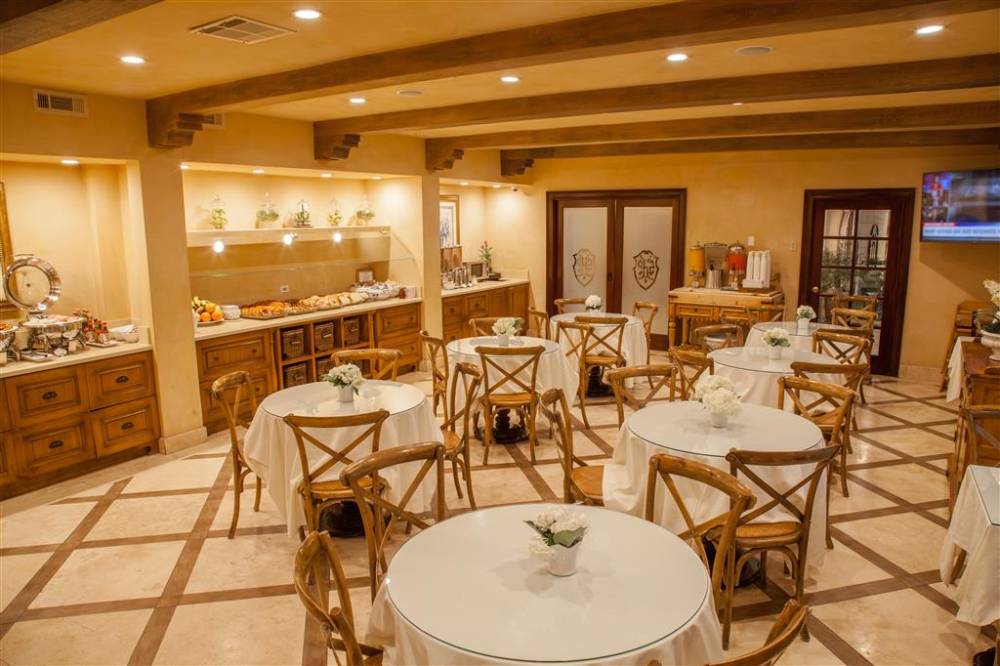 Best Western Plus Sunset Plaza Hotel 9