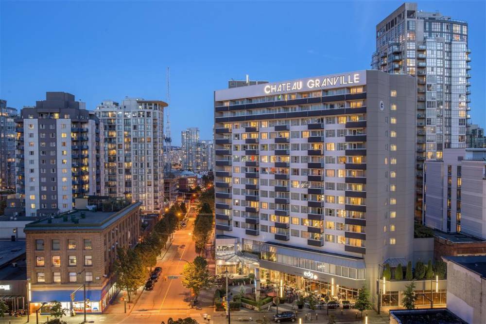 Best Western Premier Chateau Granville Hotel & Suites & Conf. Centre 1