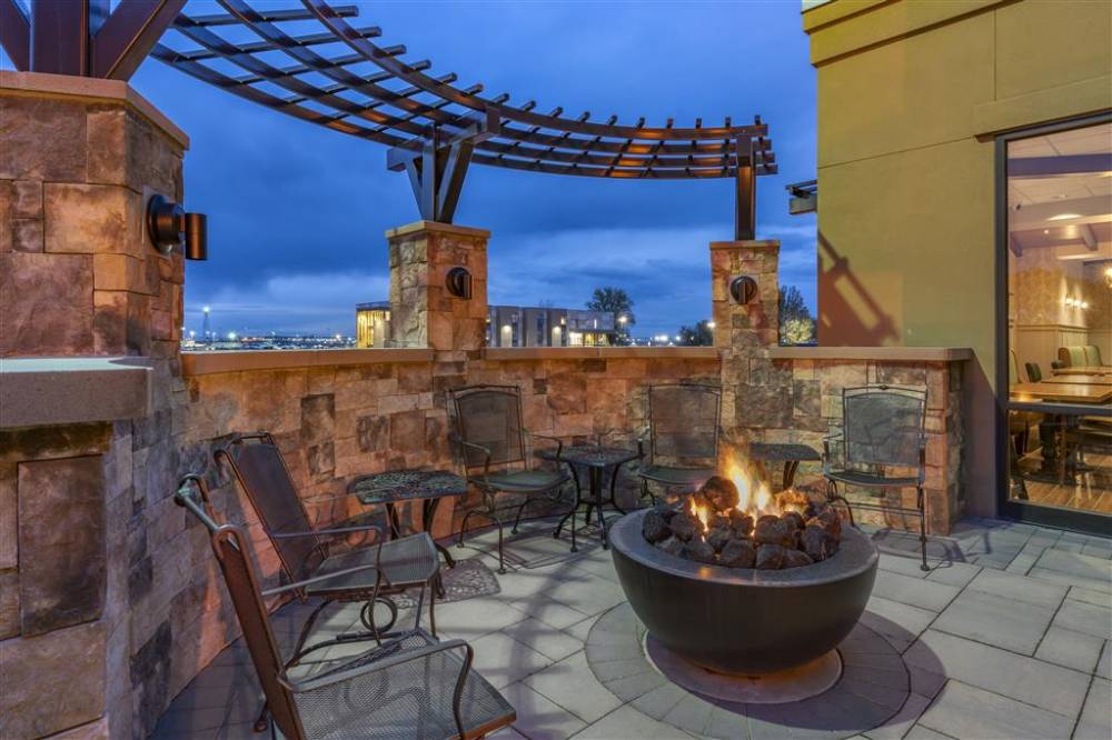Best Western Premier Pasco Inn & Suites 5
