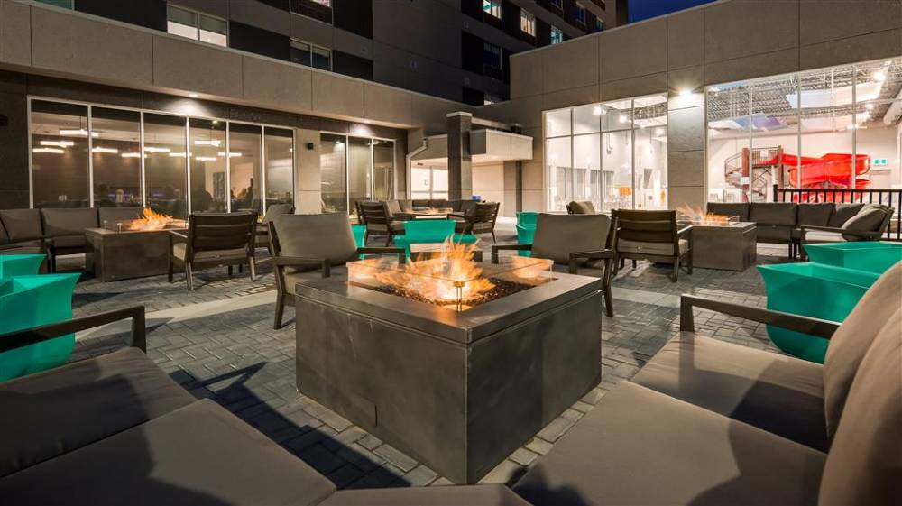 Best Western Premier Winnipeg East 9