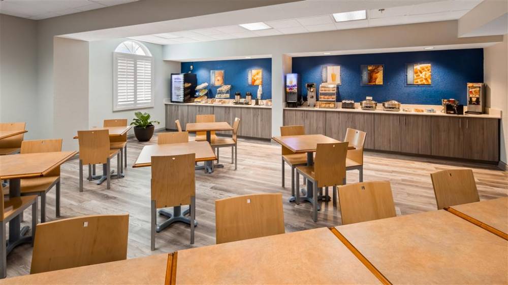 Best Western Tampa 9