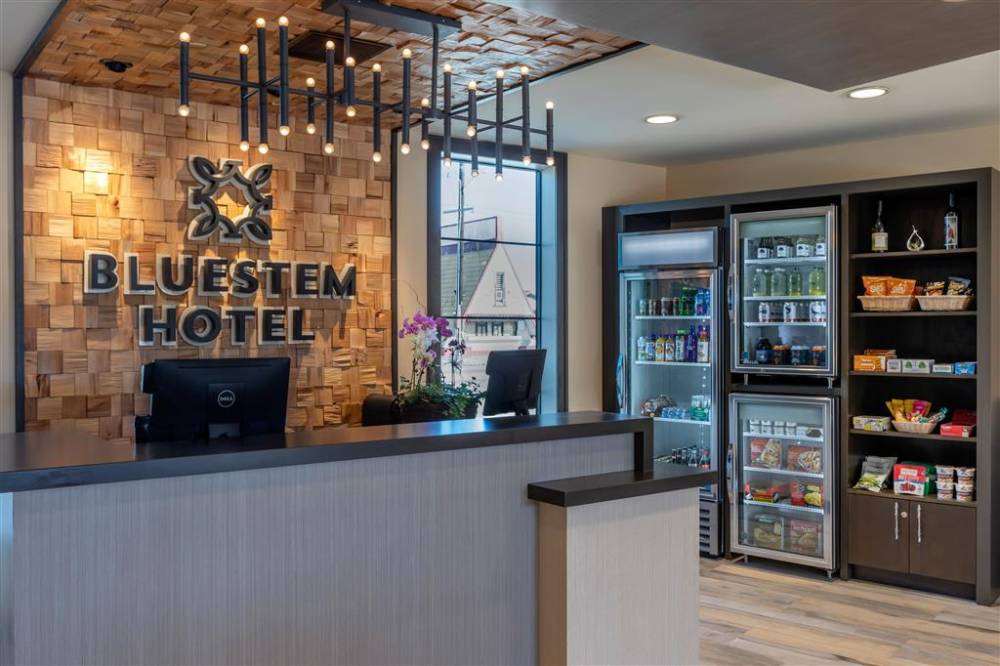 Bluestem Hotel Ascend Hotel Collection 3
