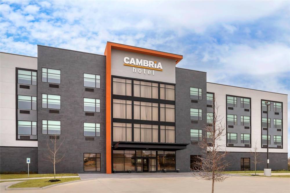 Cambria Hotel Euless - Dfw Airport South
