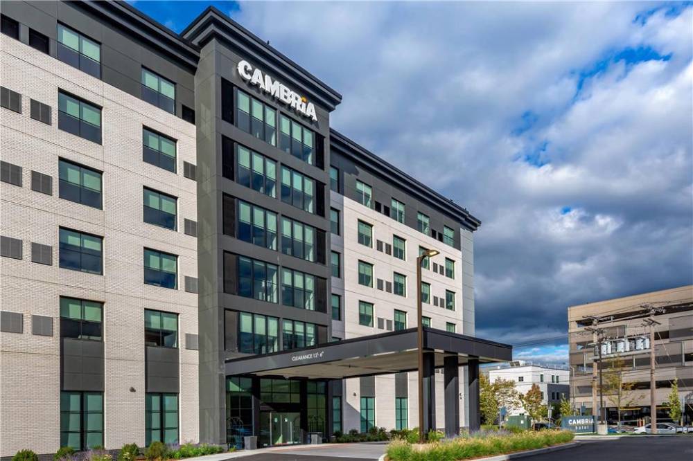 Cambria Hotel New Haven University Area 2