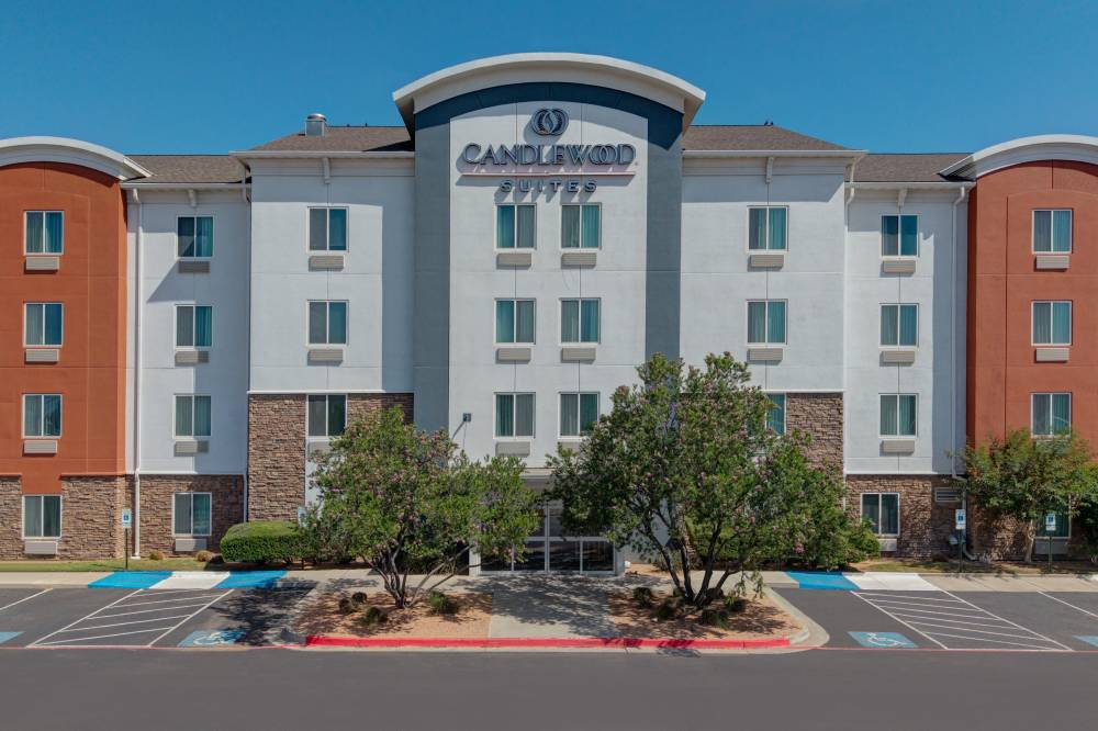 Candlewood Stes Southwest 8