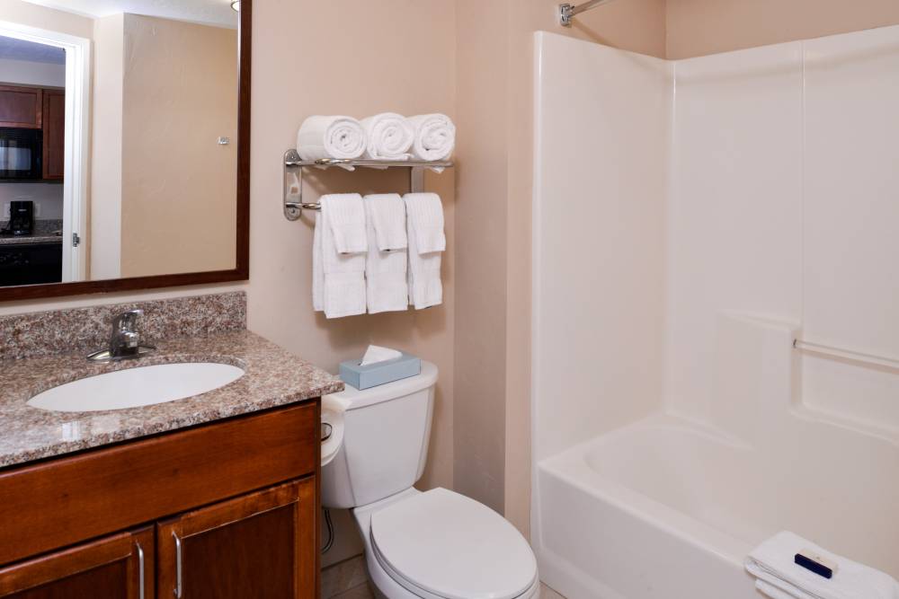 Candlewood Suites Meridian 5
