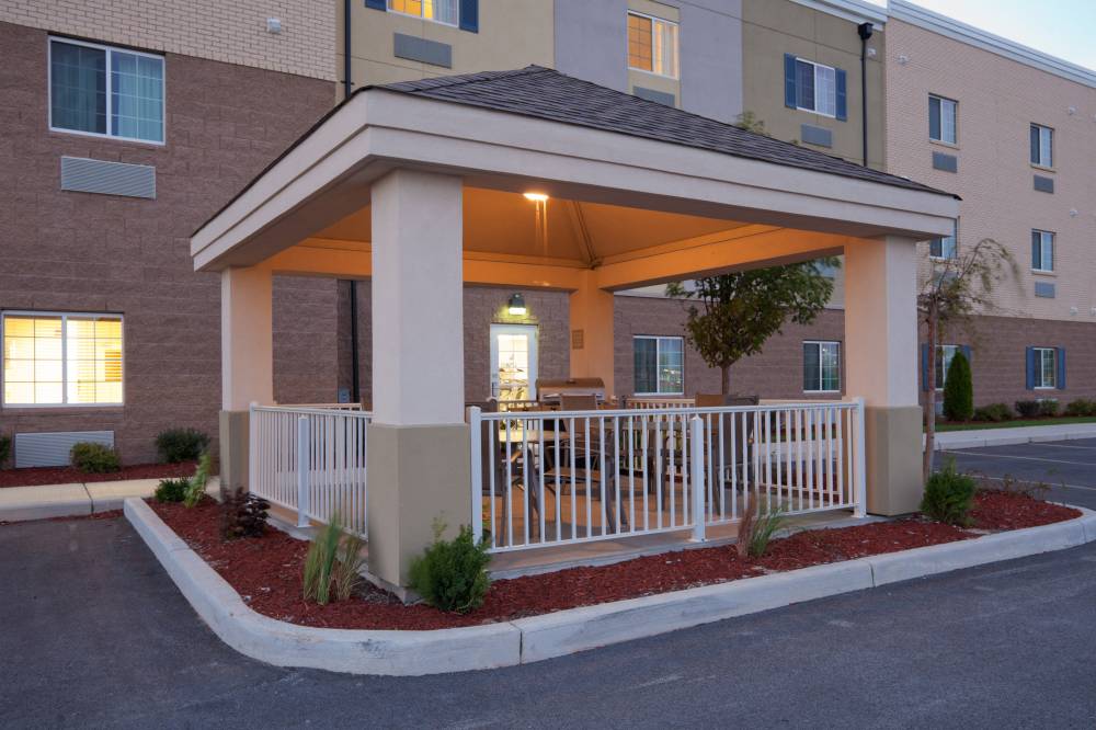 Candlewood Suites 1