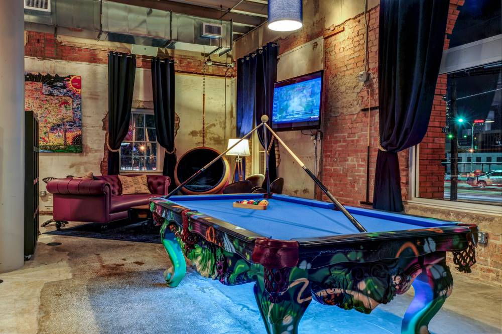 Canvas Hotel Dallas 3