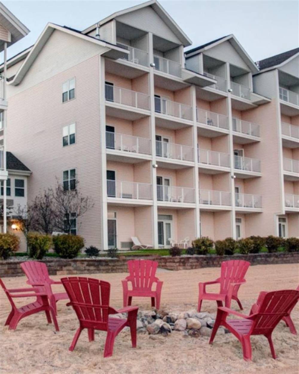 Cherry Tree Inn And Suites 3