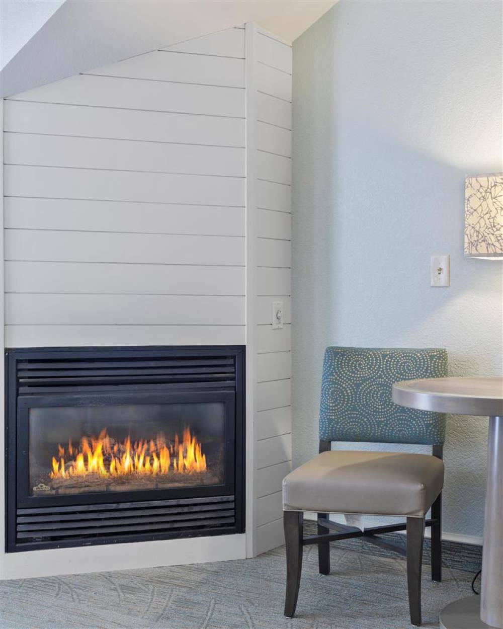 Cherry Tree Inn And Suites 2
