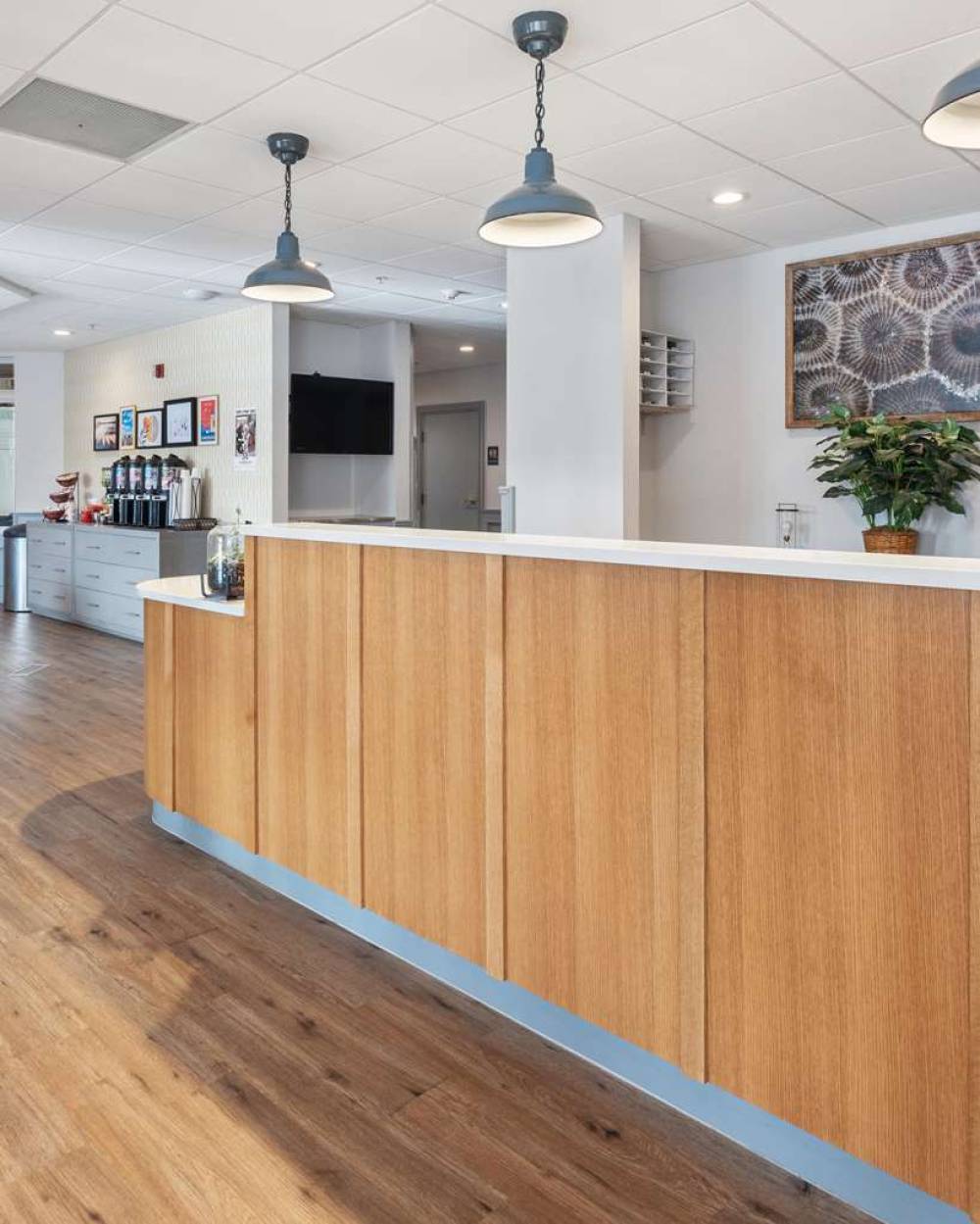 Cherry Tree Inn And Suites 6