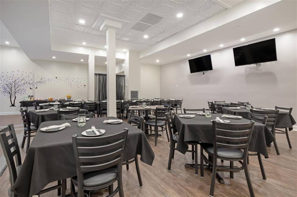 Clarion Hotel And Suites Bwi Airport North 10